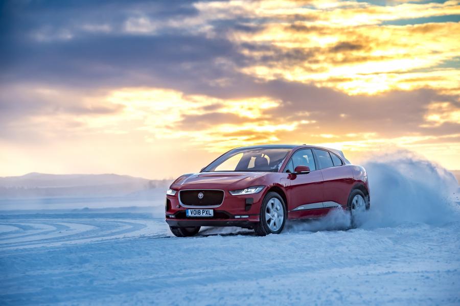  Jaguar I-Pace EV400 AWD HSE 2018 года  (WW) (фото 106 из 114)